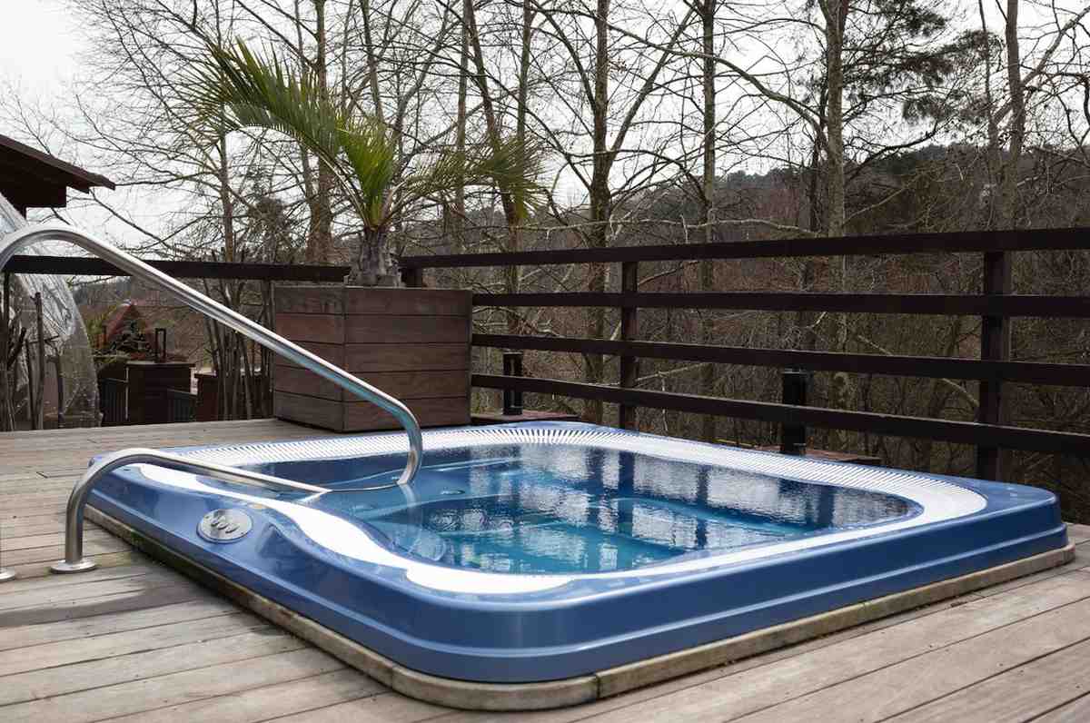 Hot tub and spa electrical wiring